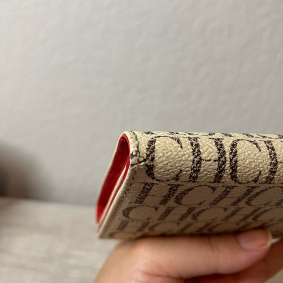 CH used wallet - Picture 7 of 11